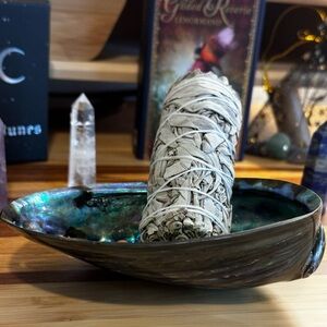 Smudging Bundle! Organic white sage & abalone shell